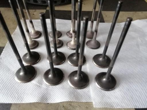 Клапана комплект клапанов Honda Accord k24a3