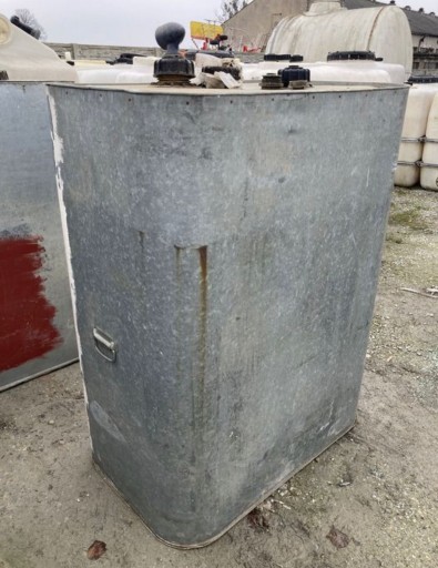 Резервуар с двойной рубашкой 1000 л, оцинкованный маслом, одобрен ROBSON