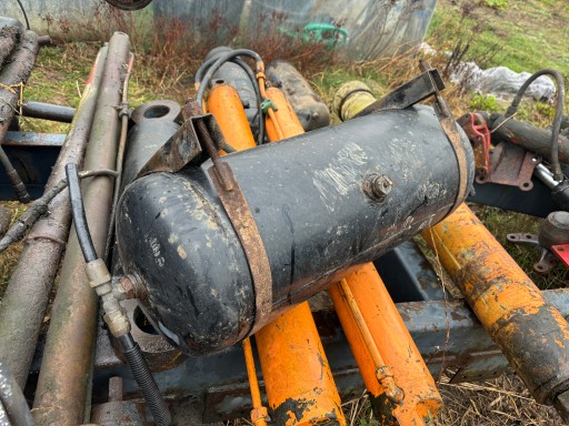 393.404.0 - Повітряний бак 276MMX760MM 40L POLMO 393.404.0