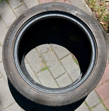 Комплект из 2 штук BestDrive (Continental) Winter 225/45 R17 V XL