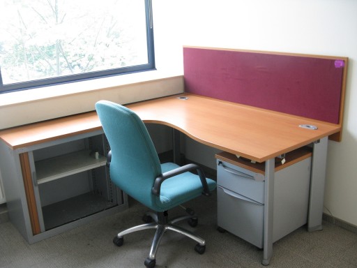 Комплект Atal - довговічність на роки з шафою для ролет/жалюзі