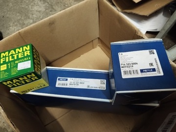 Комплект фільтрів Peugeot 407 2.0hdi meyle mann