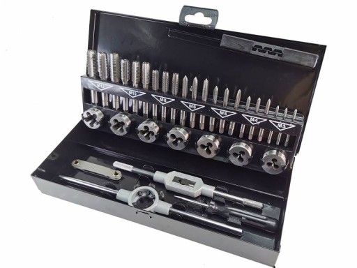 Набор метчиков и плашек Форсаж 32 шт.