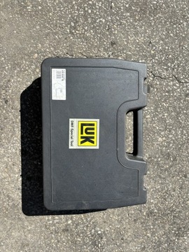 Набір інструментів для вимірювання двомасового маховика