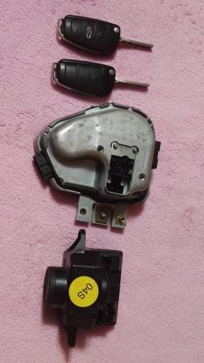 4F0837220R - Стартовый комплект Audi A6 C6, ключи, замок зажигания