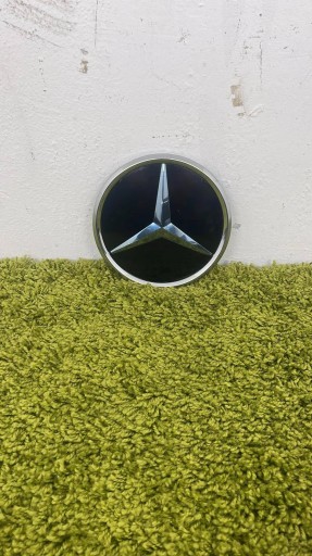 A0008881800 - Значок Емблема Радар Обігрів Mercedes-Benz C W206 206 21 - Nice ОРИГ.