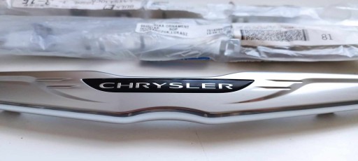 68465305 - Значок Логотип Емблема Chrysler Pacifica Чорний 2019 2020 2021 2022 2023