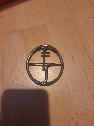 Значок эмблема логотип ФСО Варшава М20 223 Сирена 100 101 102 103 104 Р-20