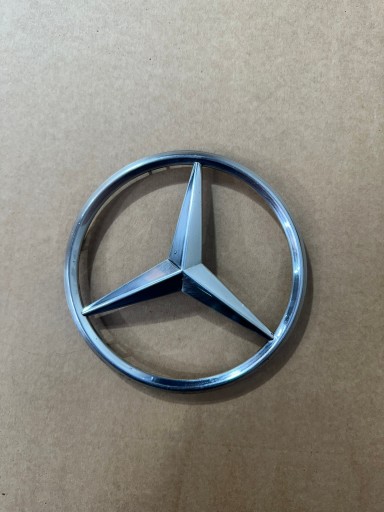 A2078170016, 2078170016 - Передний значок, значок решетки радиатора Mercedes Vito W447, W204, W207, W216, W639