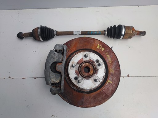 Передня ліва заглушка ліва kia ceed iii g4ca0