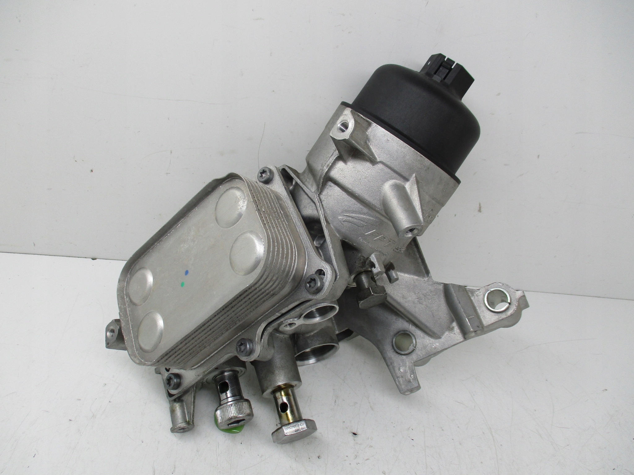 55236756 - Alfa fiat 124 spider 1.4 T корпус масляного фильтра