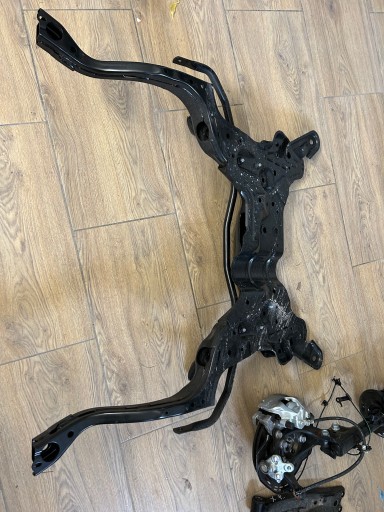 7983125976 - Передняя балка yaris cross, aygo x как новая