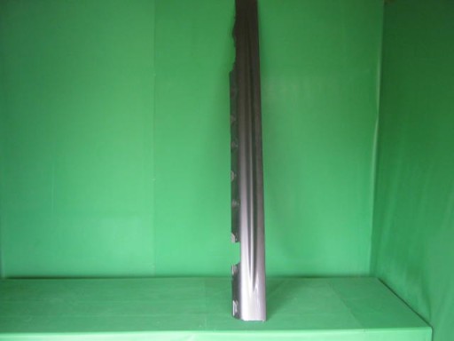 51778069696 - бмв 3 е46 купе накладка на правий порог