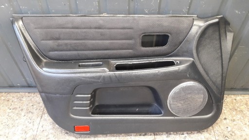 Панель передніх лівих дверей lexus is200