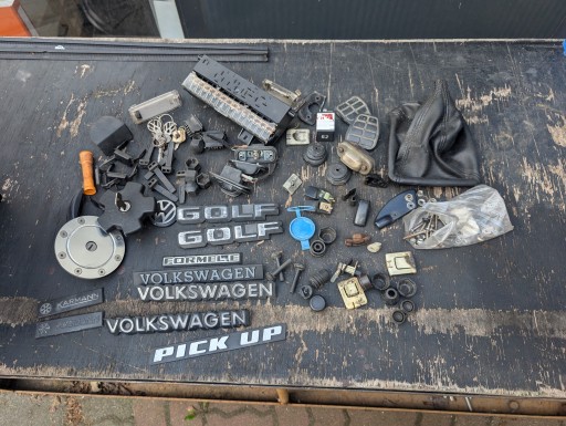 171809809 - запчасти vw Golf 1 кабриолет крышка панели эмблема крышка ручки