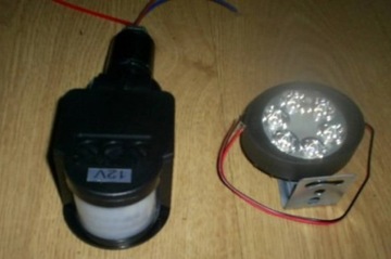 Датчик руху та сутінок 12v + LED лампа