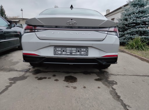 0070073 - Hyundai elantra vii задній бампер c5g pdc в зборі