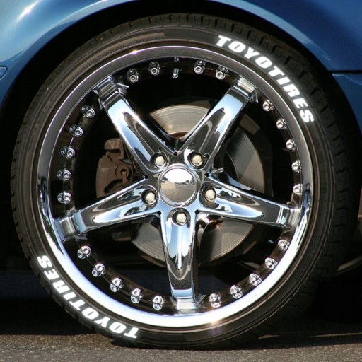 На диски, наклейка, зовнішній вигляд шин, аксесуари для модифікацій