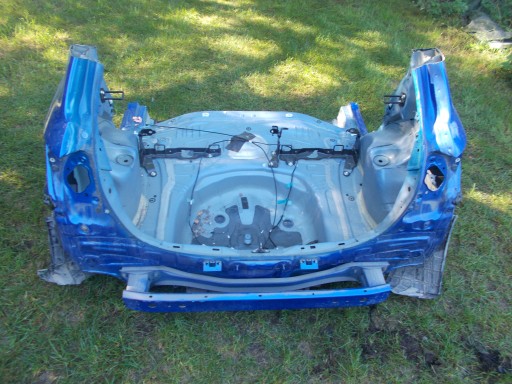 Yaris III підйомний зад