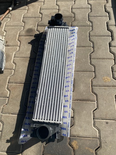 Интеркулер Volvo XC60 XC40 ОЕ 31439780