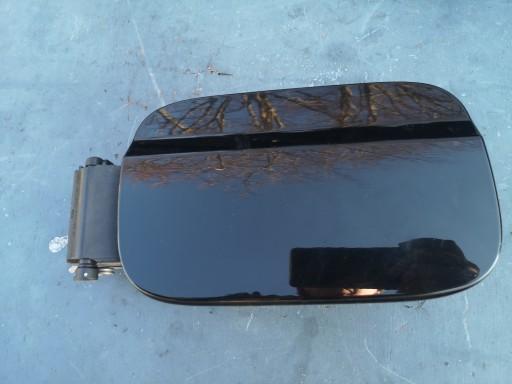 2046300067 - крышка топливного бака Черная 197 Mercedes W204