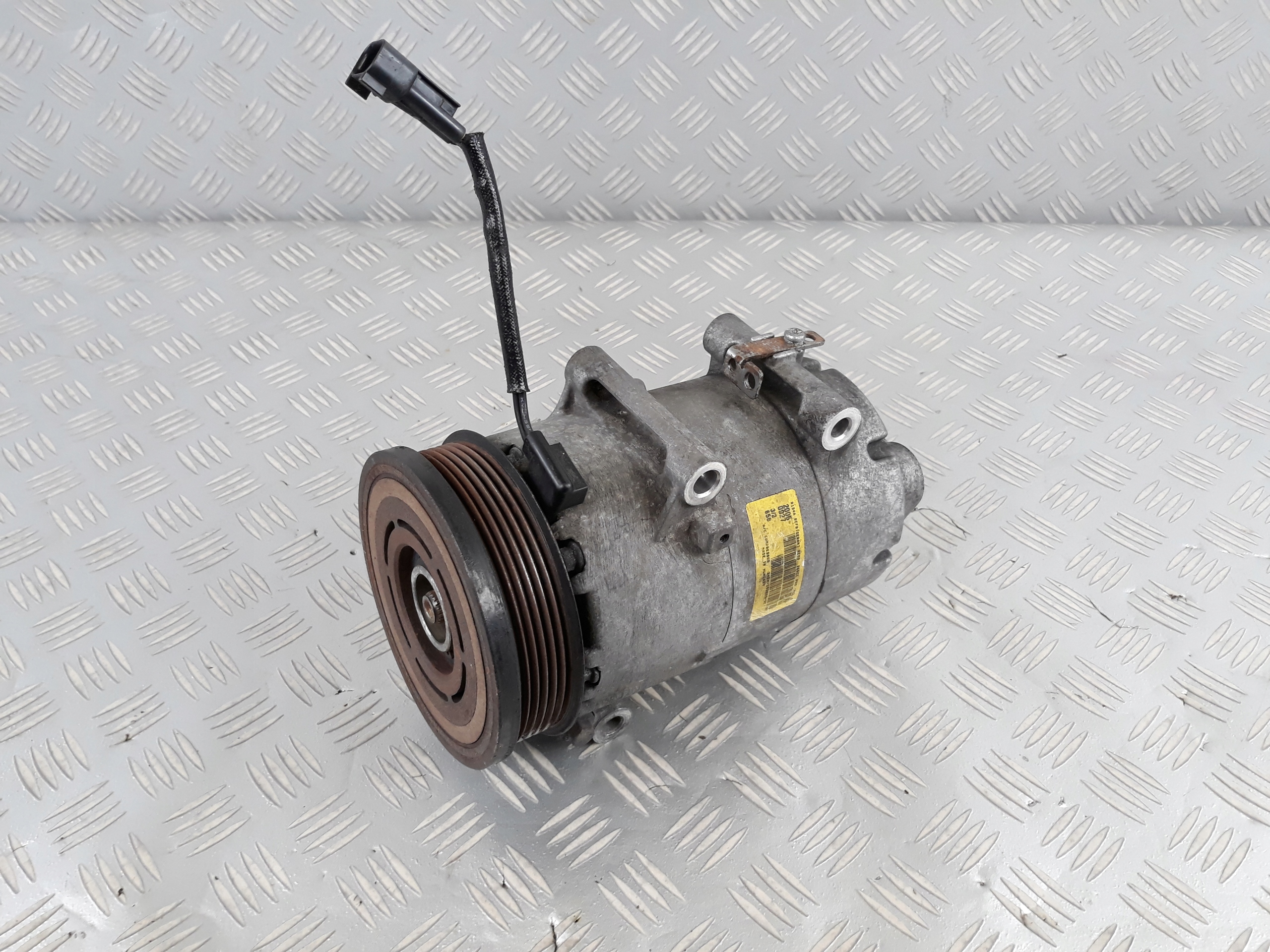 3M5H19D629DC - компресор кондиціонера FORD FOCUS C-MAX 2.0 TDCI