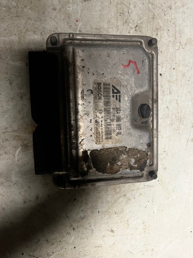 251109 - компьютер SEAT VW AUDI 06A906032QL 0261208688