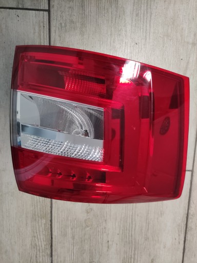 255199 - Задняя лампа Skoda Octavia III Станция универсала завершена.