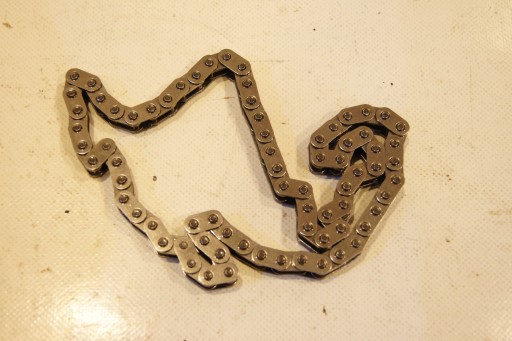 33910 - ланцюг масляного насоса Ford Mondeo Transit