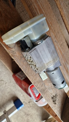 Mercedes C-Class W205 кабриолет насос крыши a2058000030