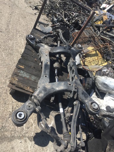 6, 3 - Mercedes w166 6.3 amg задняя подвеска