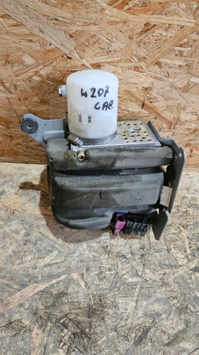 Насос на даху mercedes w207 a2078000030