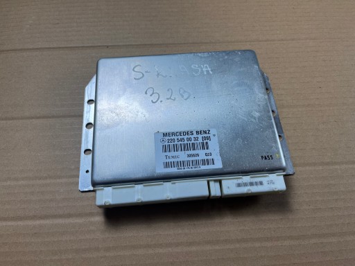 Mercedes W220 3.2 модуль підвіски 2205450032