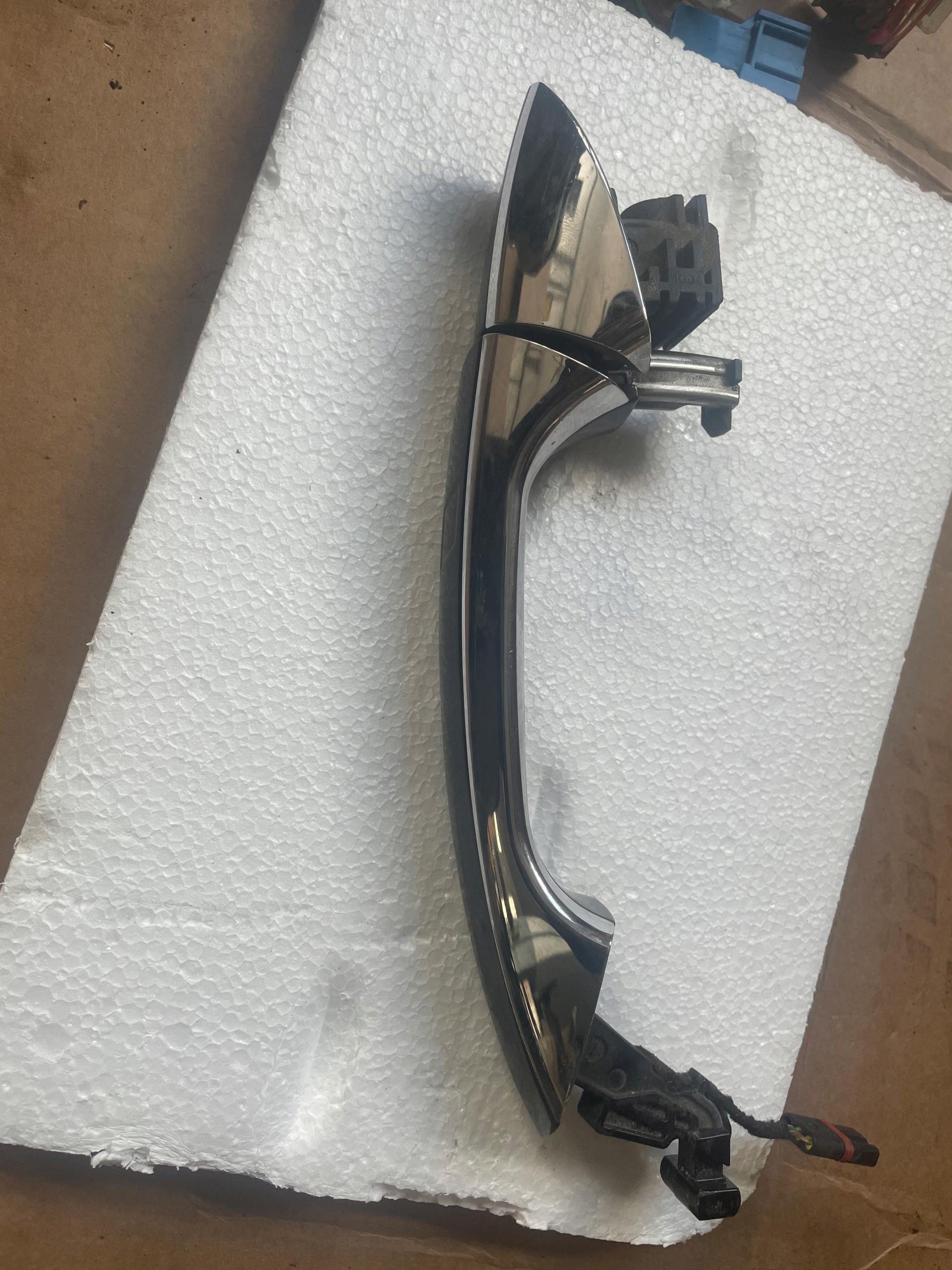 Mercedes W221 ручка keyless go a2217600670