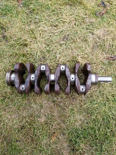 Колінчастий вал nissan navara 2.5 ad241 18мм