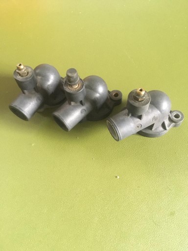 Корпус термостата штуцер Piaggio mp3 125-300