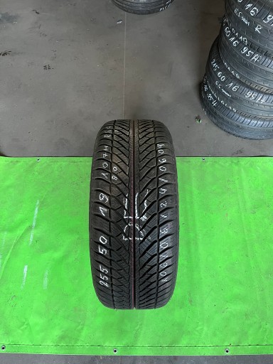 Шина 255/50R19 RSC Goodyear Ultra Grip ВАРШАВА