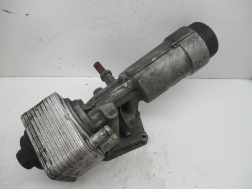 038115389C - passat b5 00-05R корпус фильтра масляный радиатор