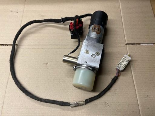 Peugeot 206 cc кабриолет крыша насос 9639025080