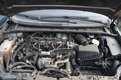 Склопакет пластиковий Toyota Avensis T27 2012р