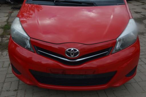 6743301 - пластикове склопакет Toyota Yaris III 2014р