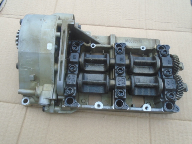 7544555 - масляний насос bmw e81 e87 e82 116i 118i 120I N43B20A