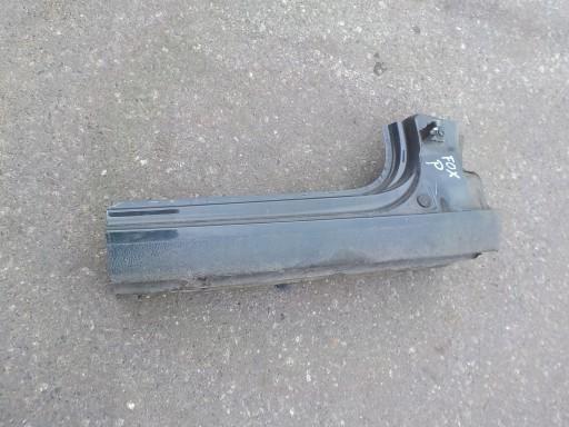 2007r - правый порог vw fox 3D 2007