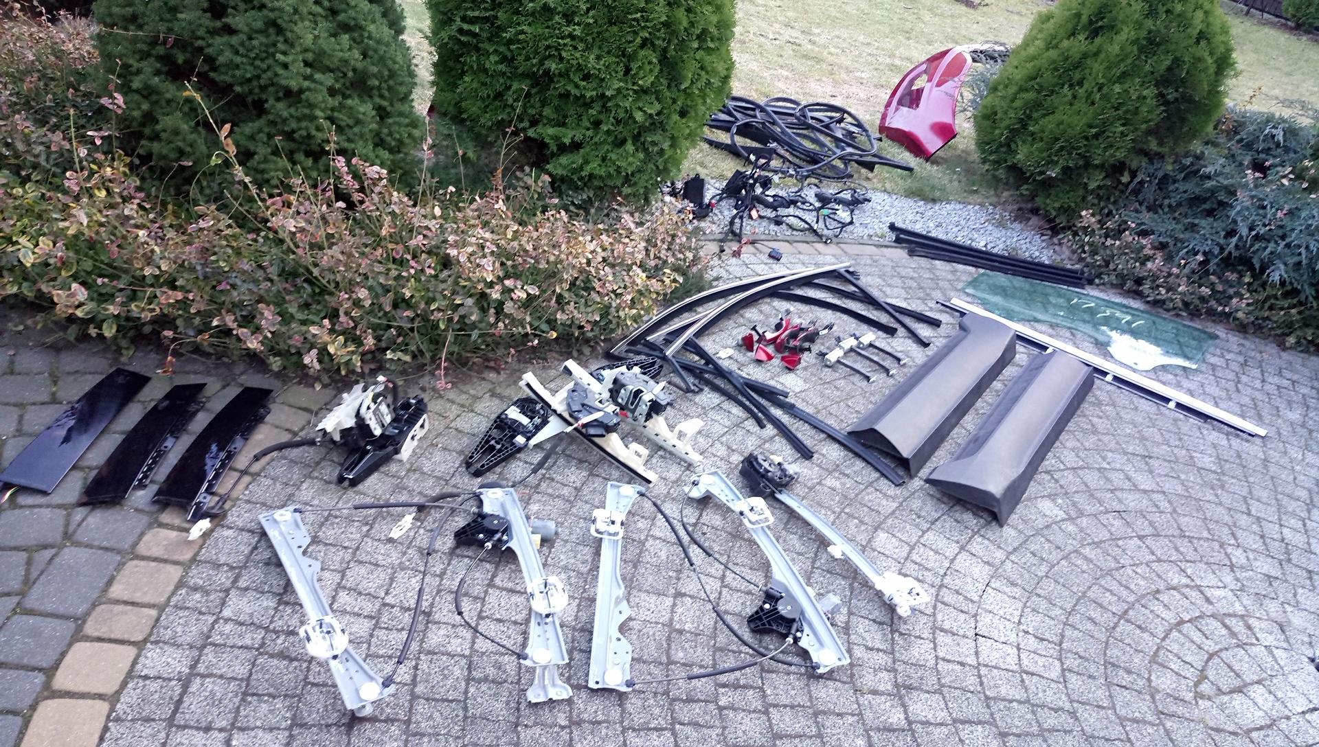 Door window guide ford edge mk2 15-19 - сша