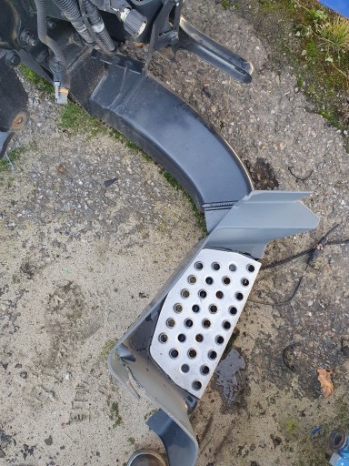 Балка переднього бампера man tgl