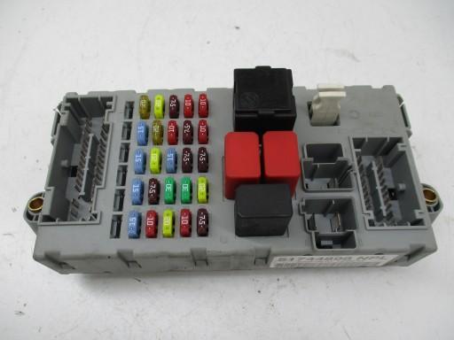 46520600 - Punto 2 ii 99-05 блок запобіжників 51744898