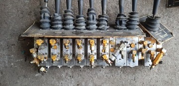 9-ти ходовий гідророзподільник