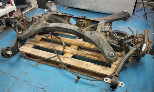 3,5 V6 - Люлька саней поперечні важелі задній поворотний кулак lexus rx 350 3
