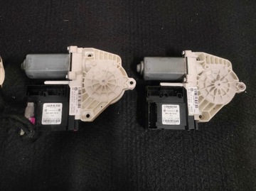 Мотор двери Golf Audi Octavia EOS 5k0959793a