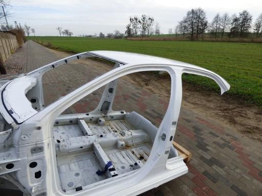 Стовп даху правий лівий EWP PEUGEOT 301